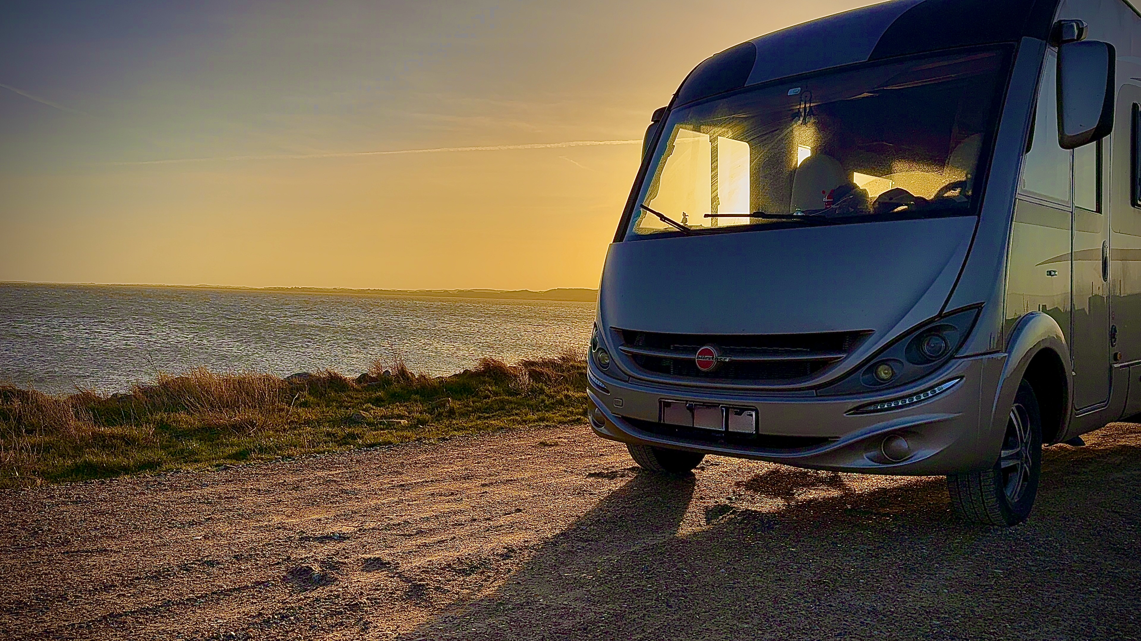 Sonnenuntergang über dem Ringkøbing Fjord bei Hvide Sande
