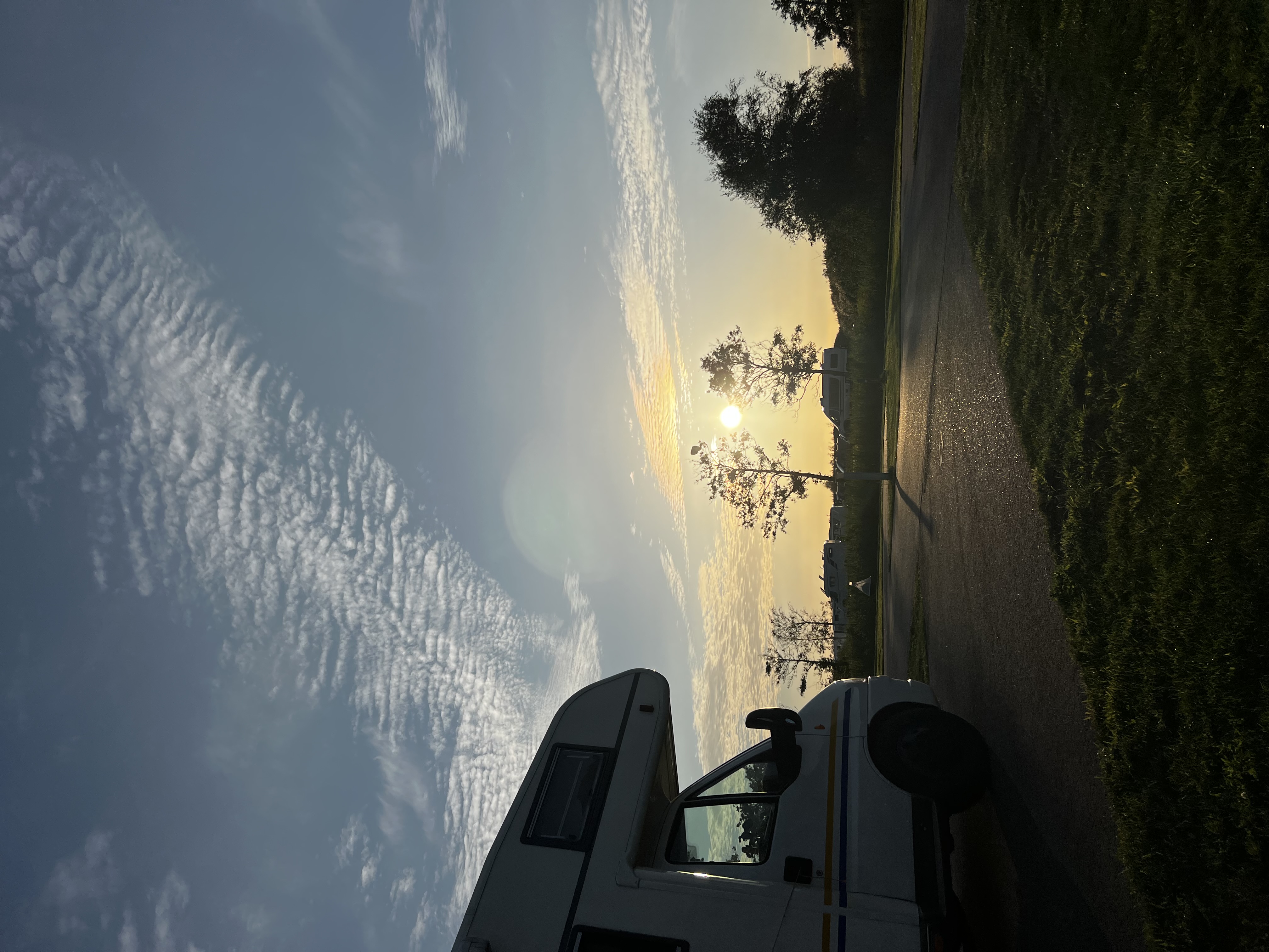 Abendstimmung am Marsk Camp in Dänemark mit Wohnmobil