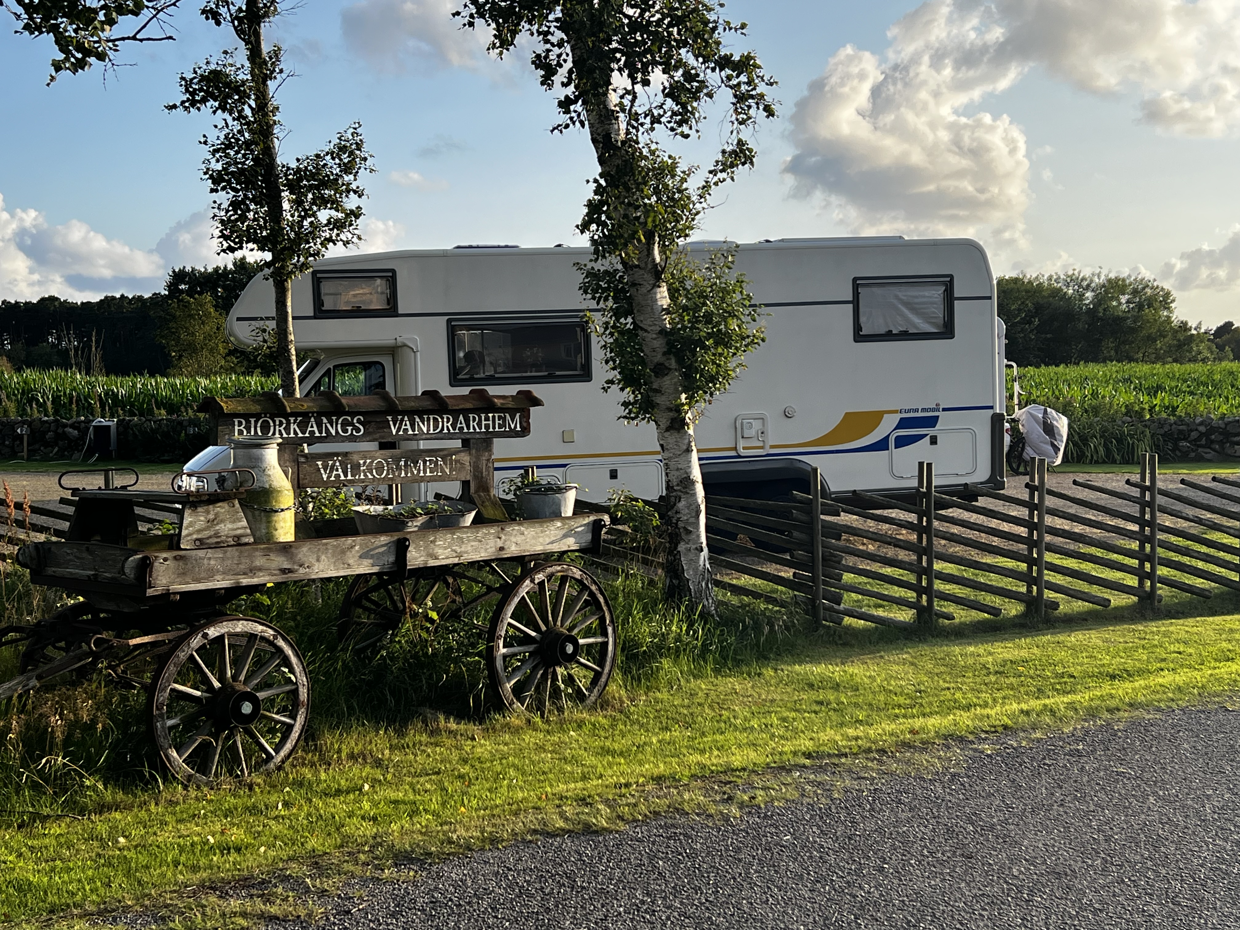 Ruhiger Stellplatz in Ledsgård bei Tvååker in Schweden